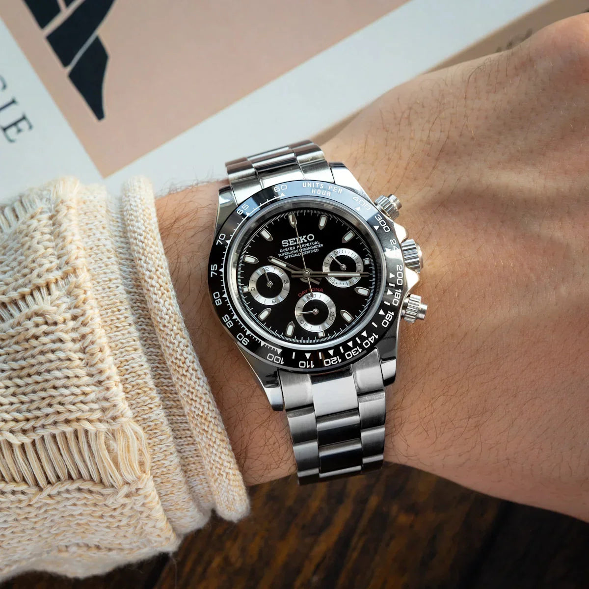 Dayto Black Dial