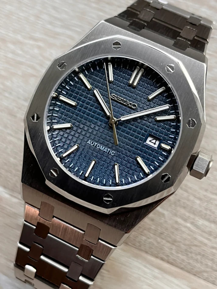 Oakridge Ocean Dial