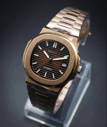 Aquatic Chocolate Dial