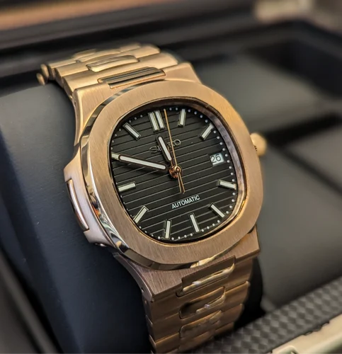 Aquatic Rose Black Dial