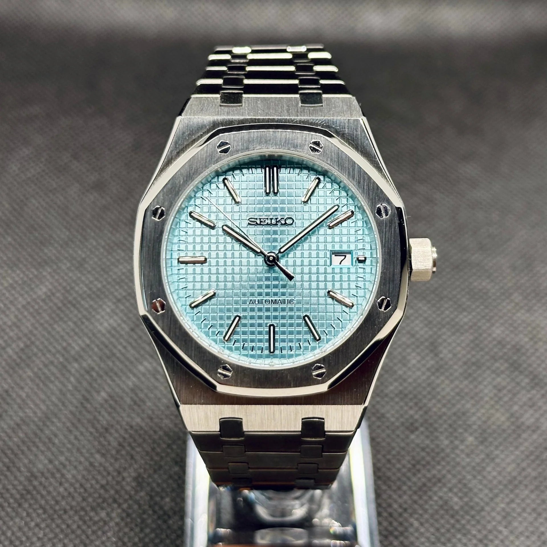 Oakridge Tiffany Dial