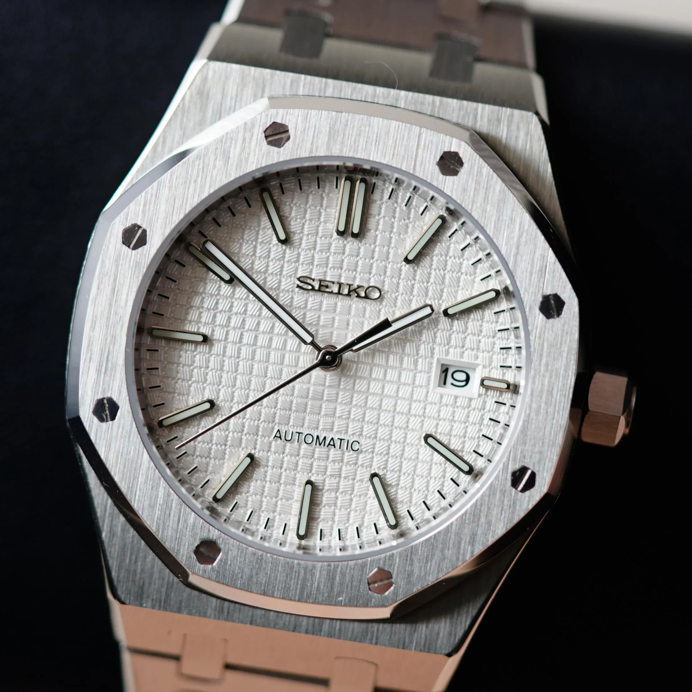 Oakridge White Dial