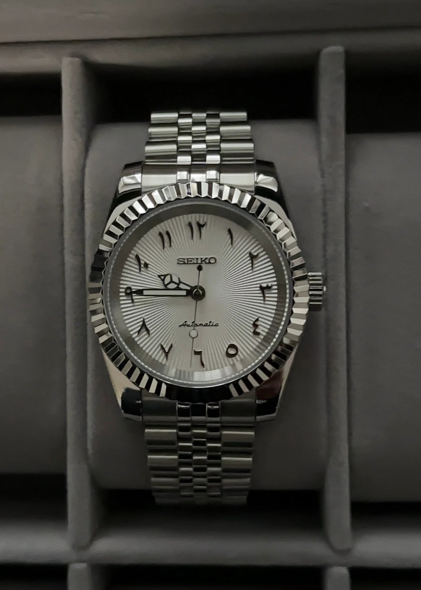 Seikojust White Textured Arabic Dial