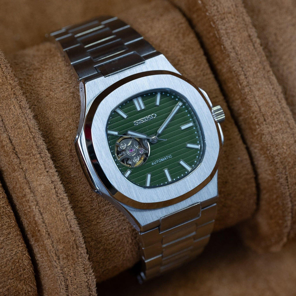Aquatic Open Heart Forest Dial