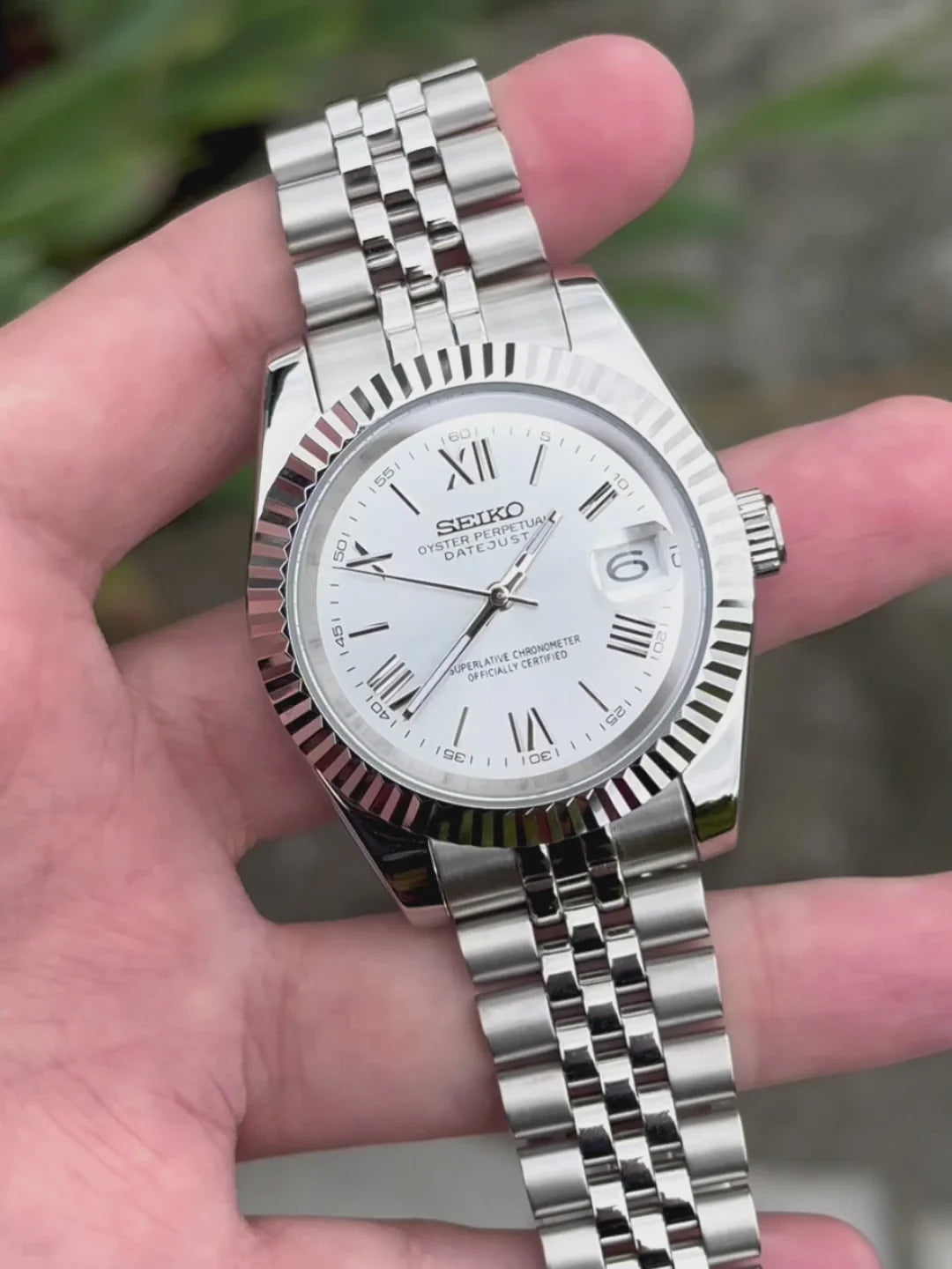 Seikojust White Roman Dial