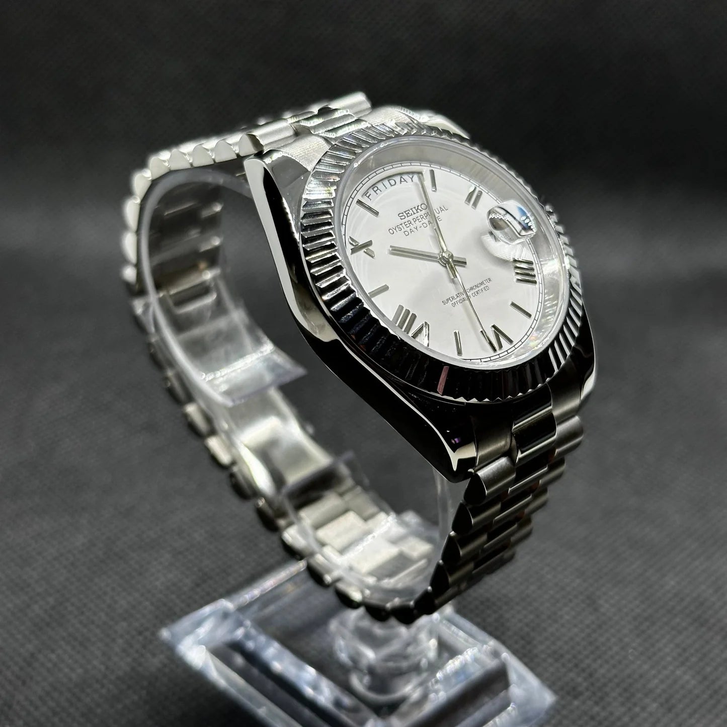 Seikodate Roman White Dial