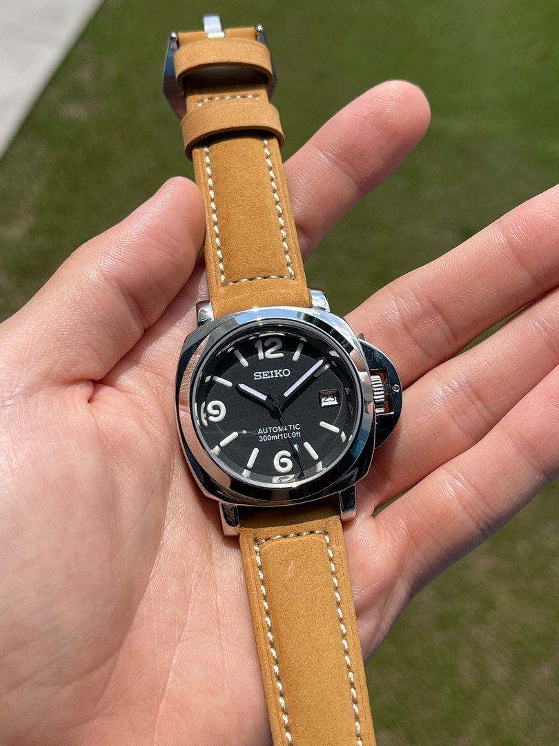 Paneiko Leather Strap