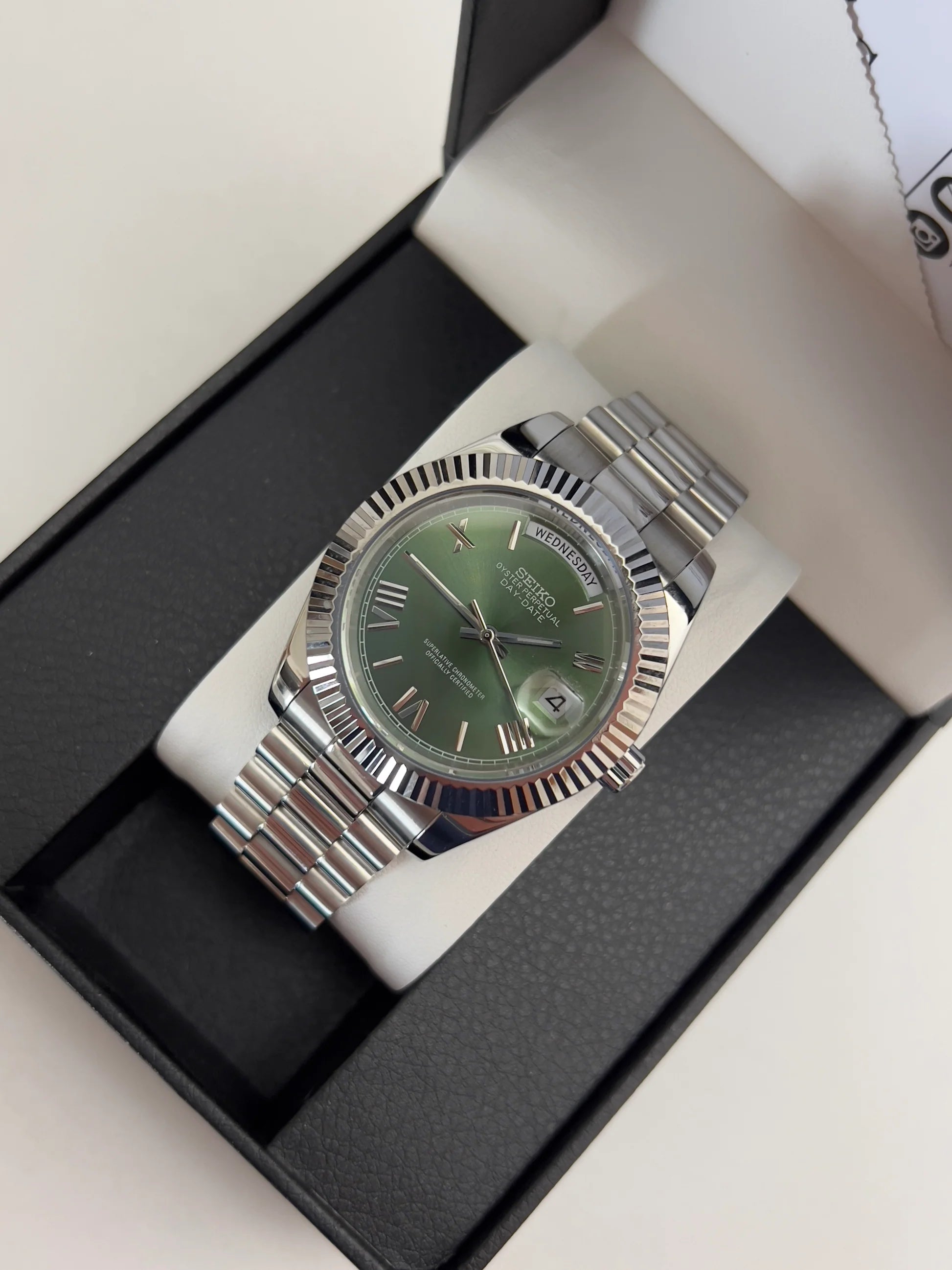 Seikodate Roman Olive Dial